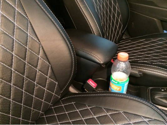 Авточехлы на Hyundai Solaris 2 Авточехлы на Hyundai Solaris 2