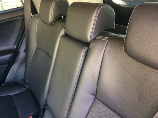 Каркасные авточехлы на Toyota RAV 4 CA40 Каркасные авточехлы на Toyota RAV 4 CA40